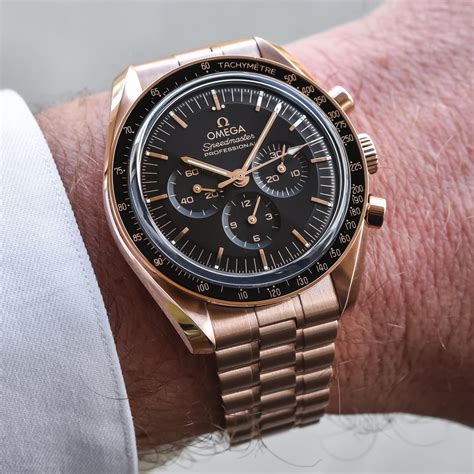 omega speedmaster moonphase sedna gold|omega sedna gold price.